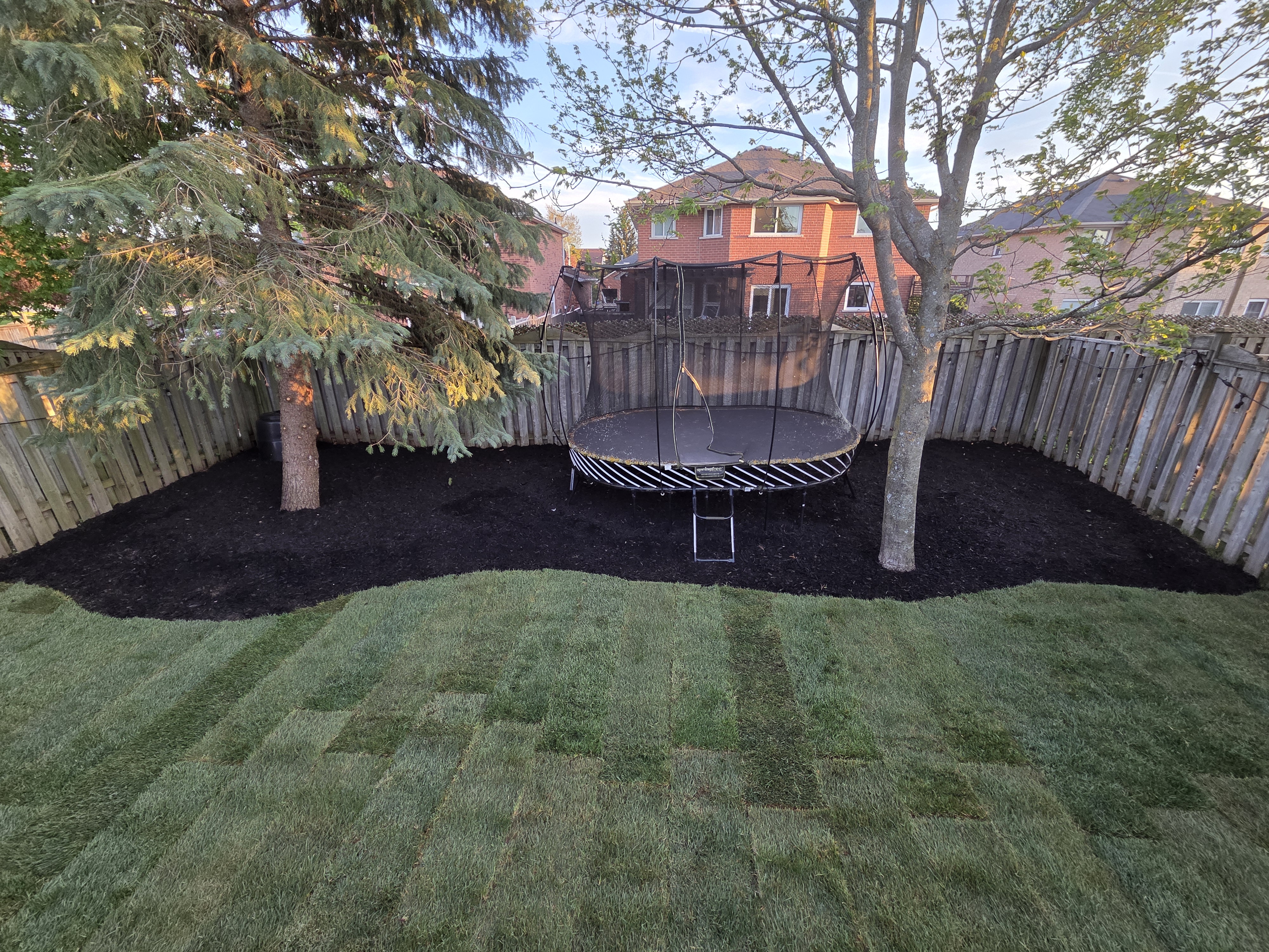 Mulch & Garden Beds